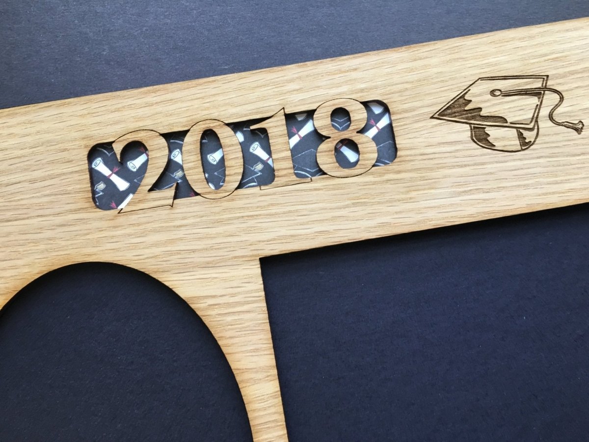 2027 Graduation Tassel & Diploma Picture Frame