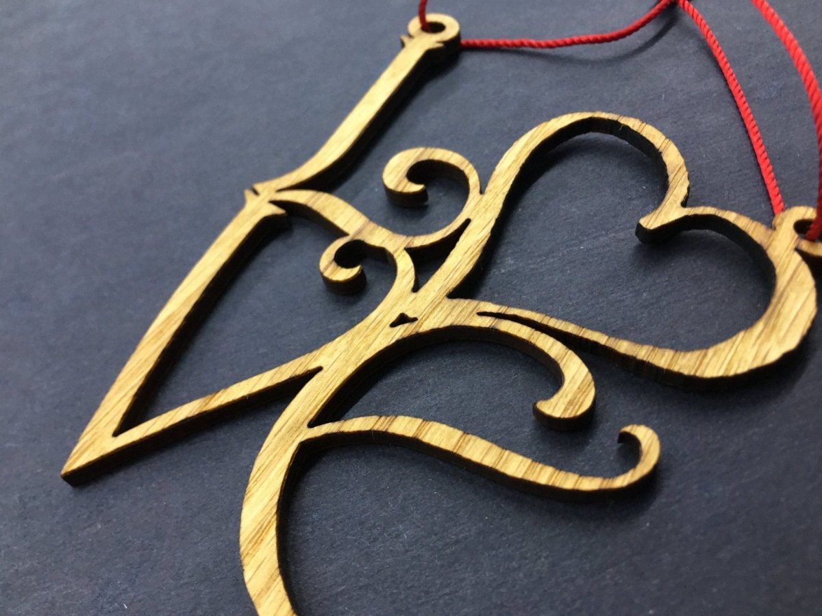 Love Sign Wall Decor